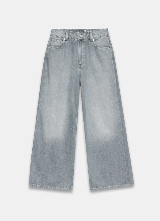 Wide Leg Jean