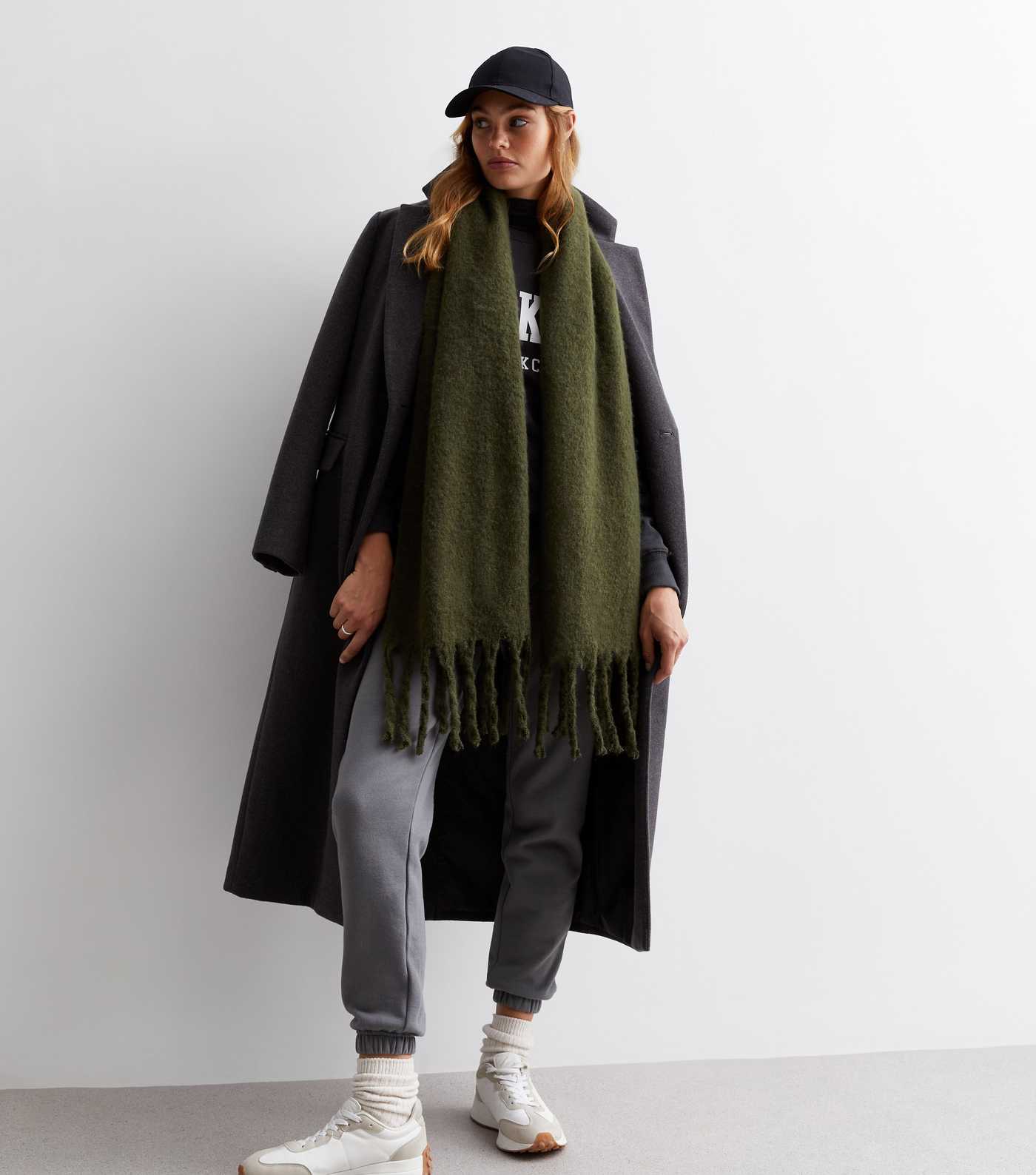 Brushed Tassle Scarf 