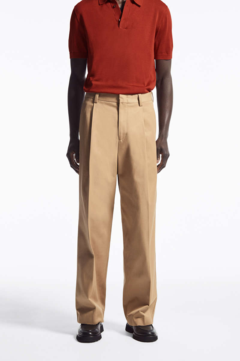 Pleated Wide Leg Trousers 