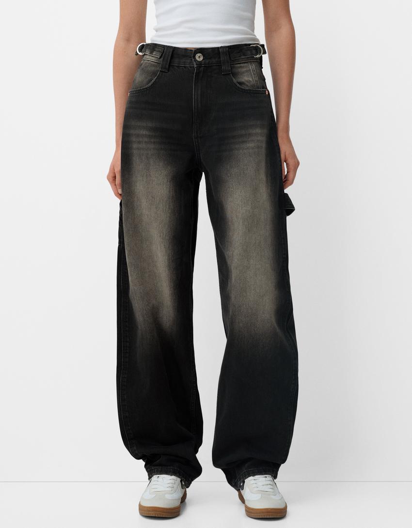 Bershka — Adjustable Balloon Fit Carpenter Jeans
