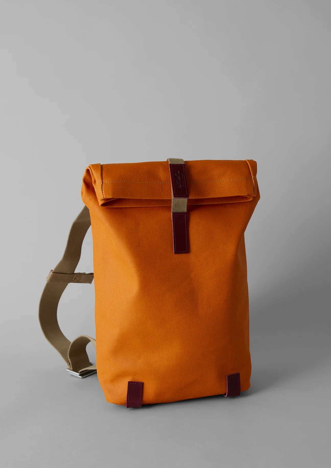 Brooks England Pickwick Roll Top Backpack